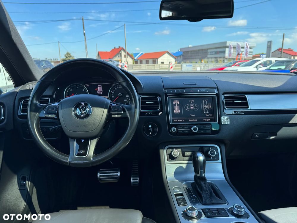 Volkswagen Touareg - 9