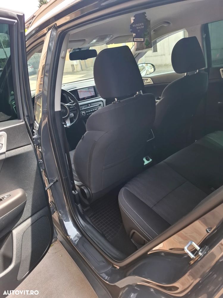 Kia Sportage 1.6 GDI 6MT 4x2 Plus - 2