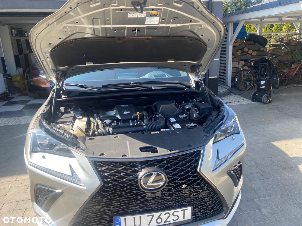Lexus NX 300 AWD F SPORT - 9