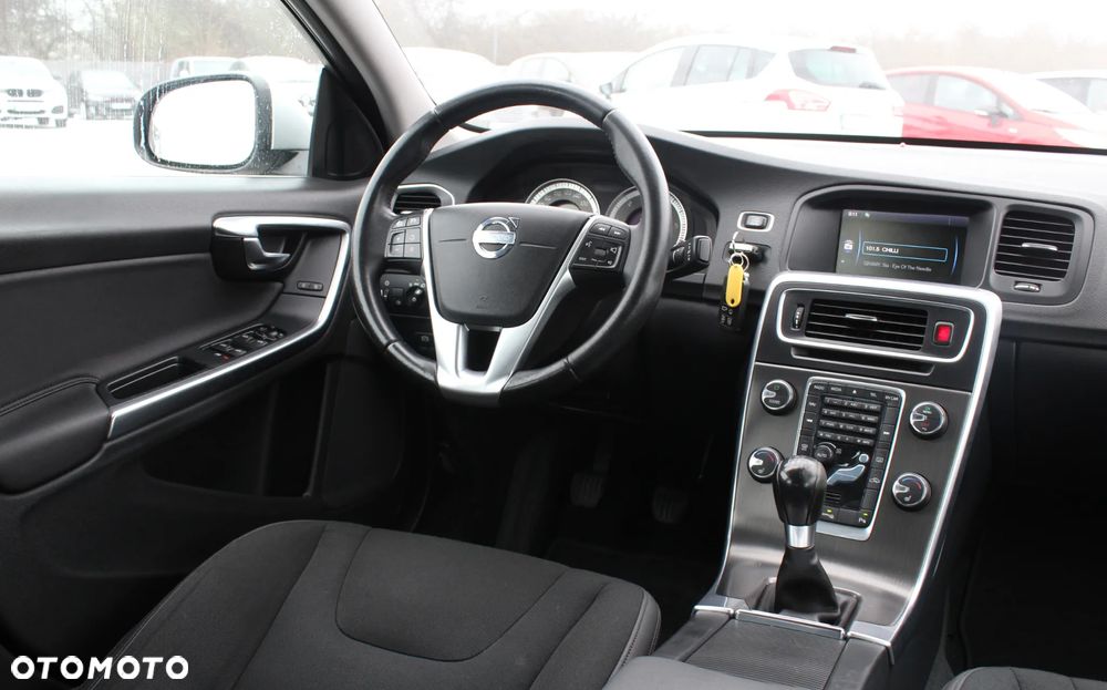 Volvo S60 D3 Summum - 29