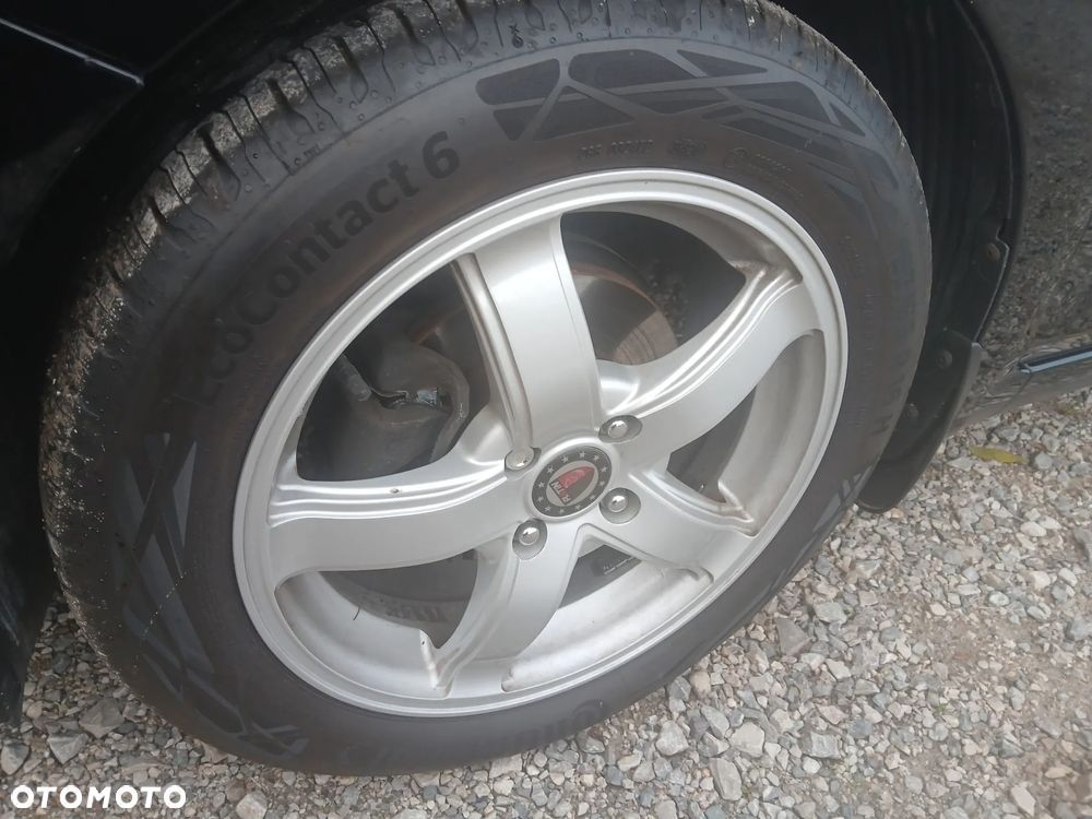 Hyundai i20 1.4 Trend - 29