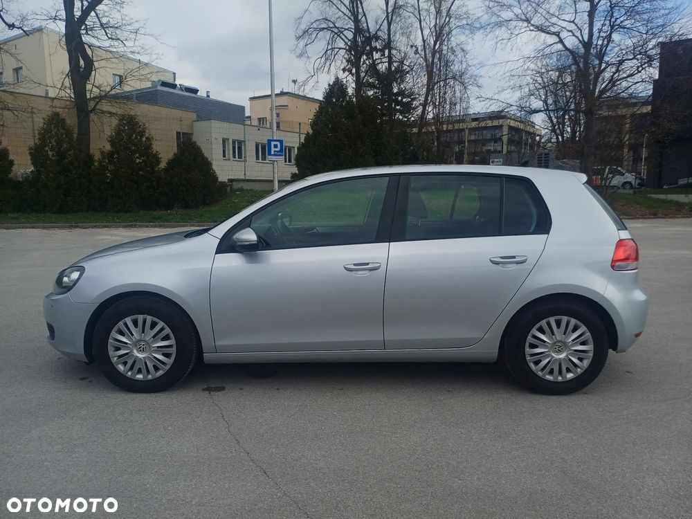 Volkswagen Golf 1.6 TDI Comfortline - 15