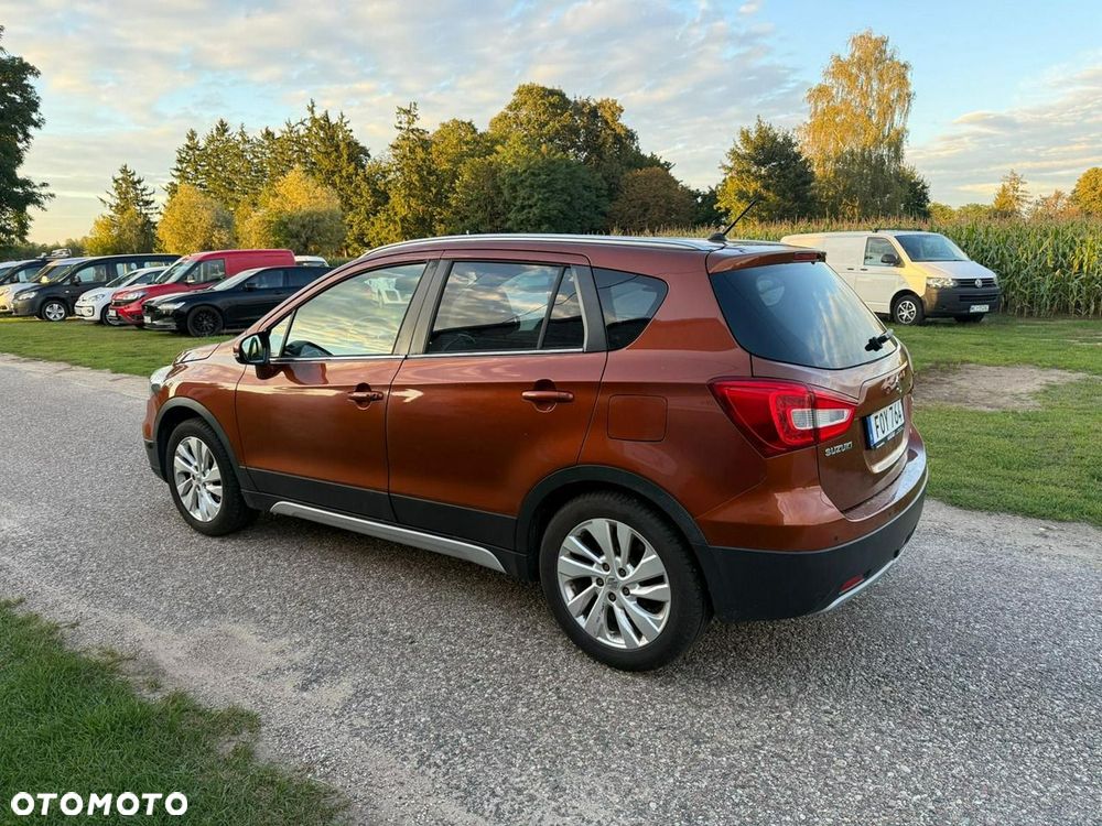 Suzuki SX4 S-Cross 1.0 T Premium 4WD - 4