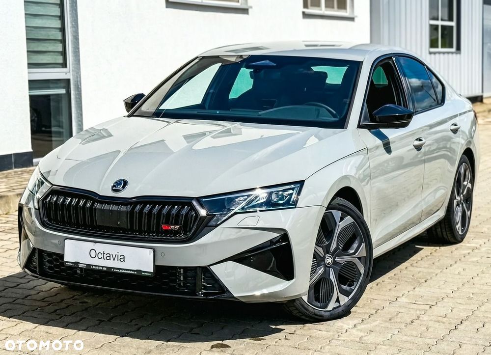 Skoda Octavia 2.0 TSI RS DSG - 11