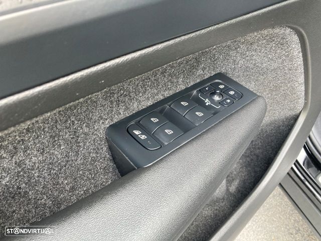 Volvo C40 Recharge Single Motor Core - 39