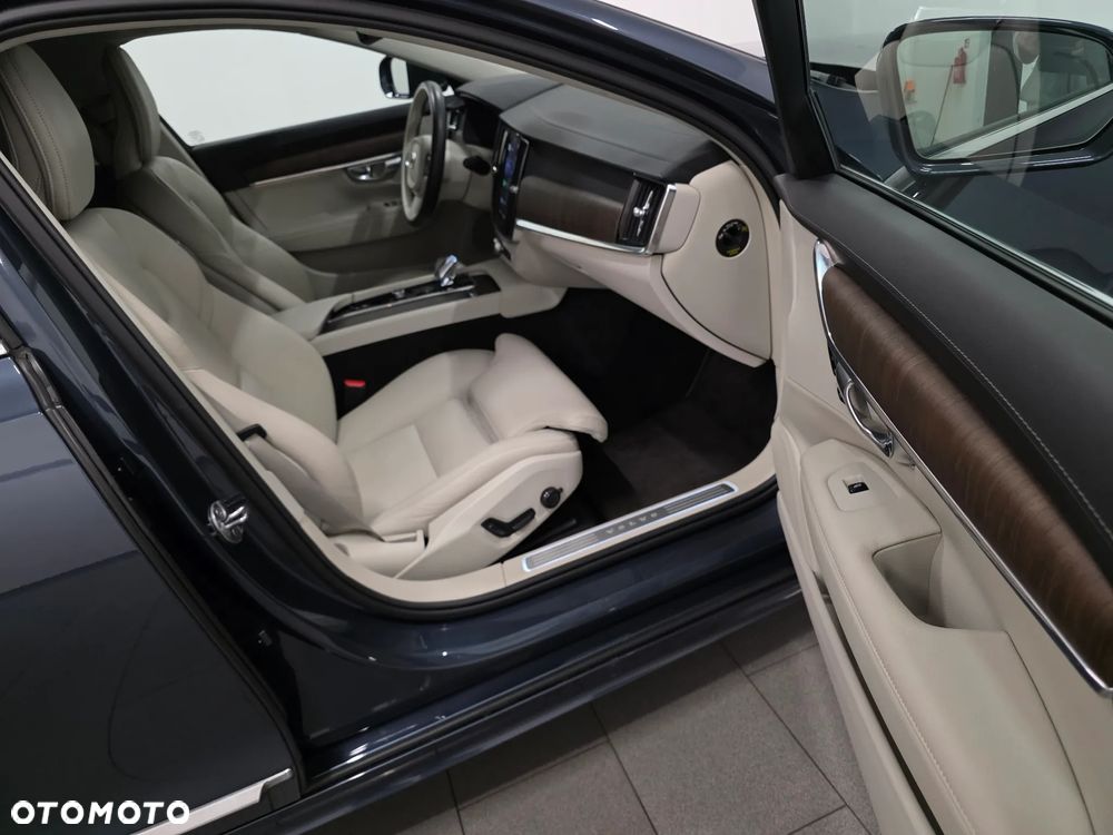 Volvo V90 D5 AWD Inscription - 30