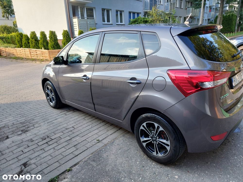 Hyundai ix20 - 2