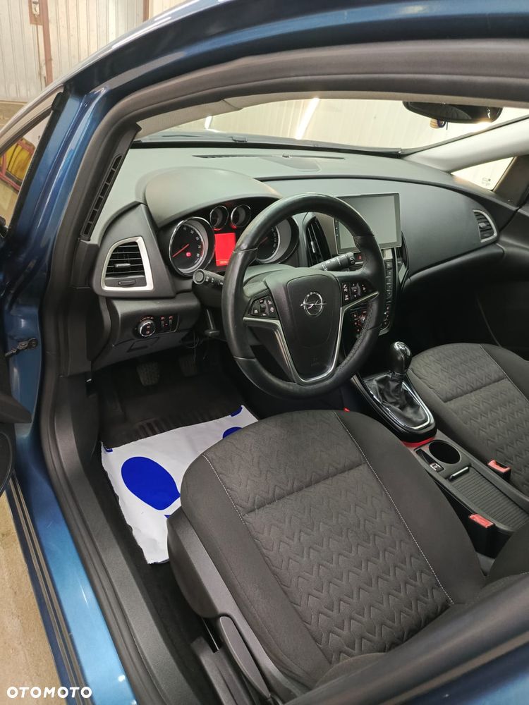 Opel Astra 1.4 T Cosmo - 21