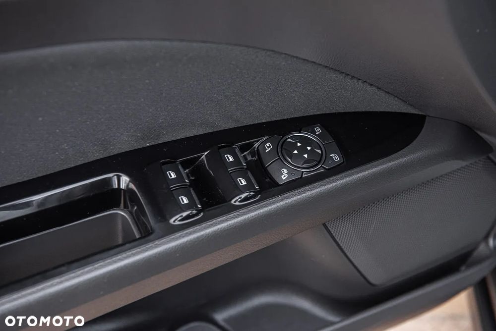Ford Mondeo - 16