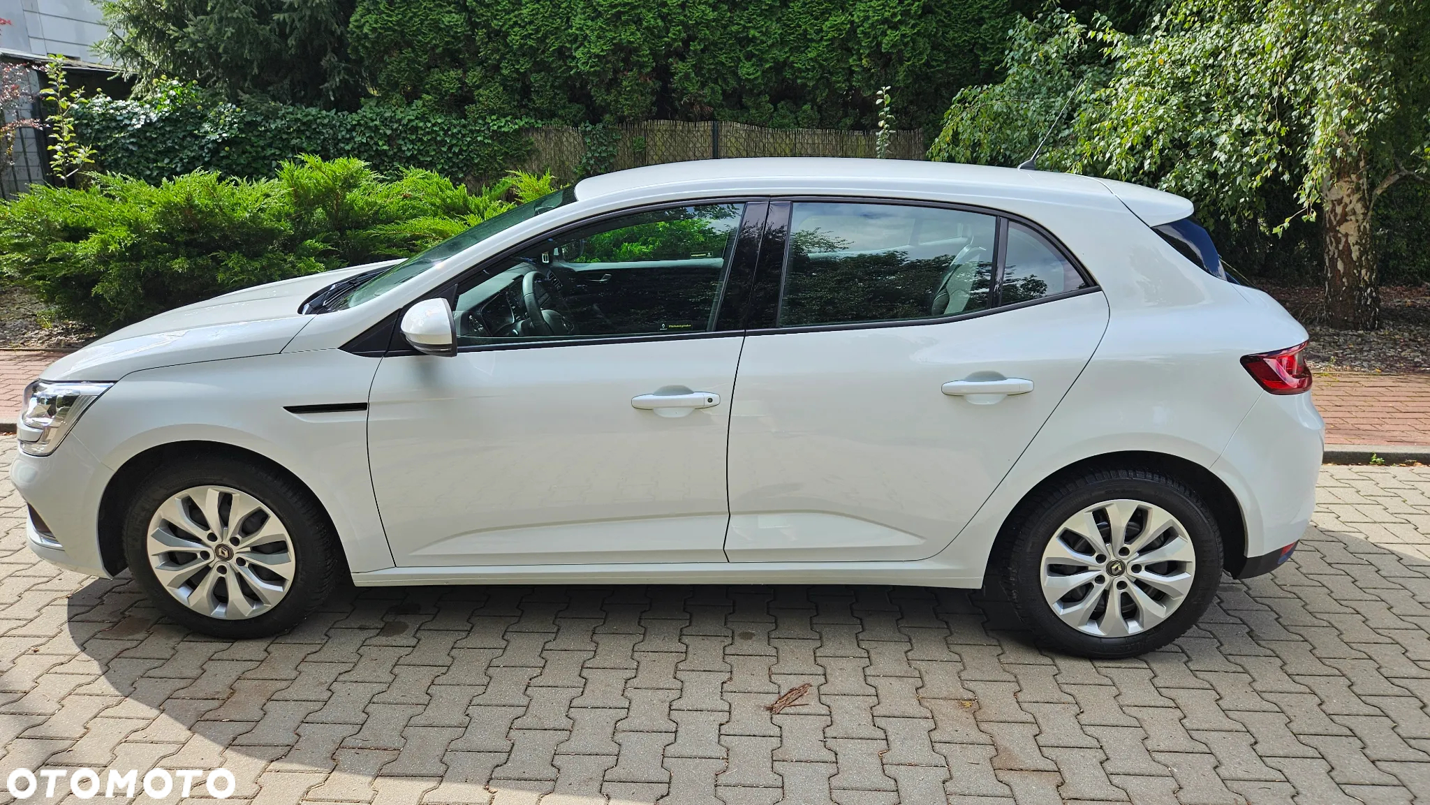 Renault Megane 1.3 TCe FAP Life - 12