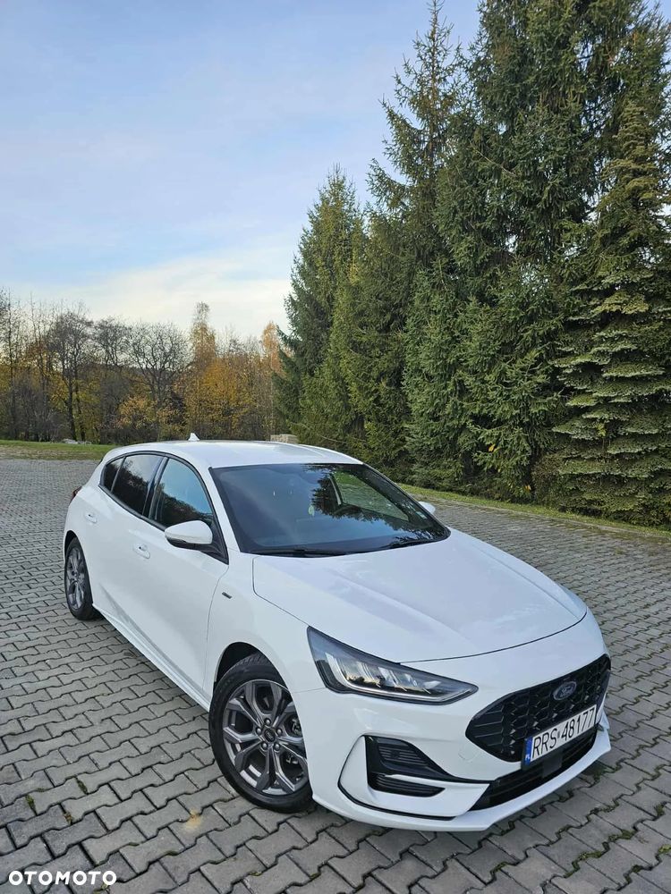 Ford Focus 1.5 EcoBlue Start-Stopp-System ST-LINE - 2