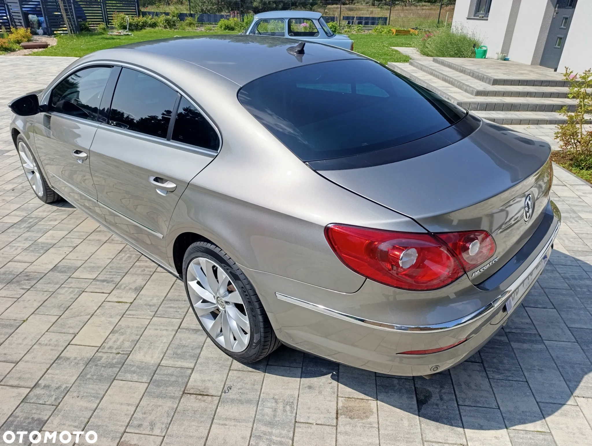 Volkswagen Passat CC 2.0 TDI DSG - 11