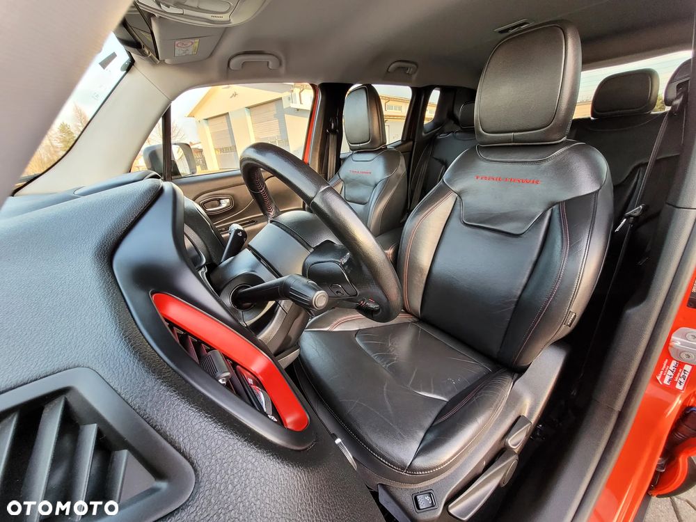 Jeep Renegade - 15