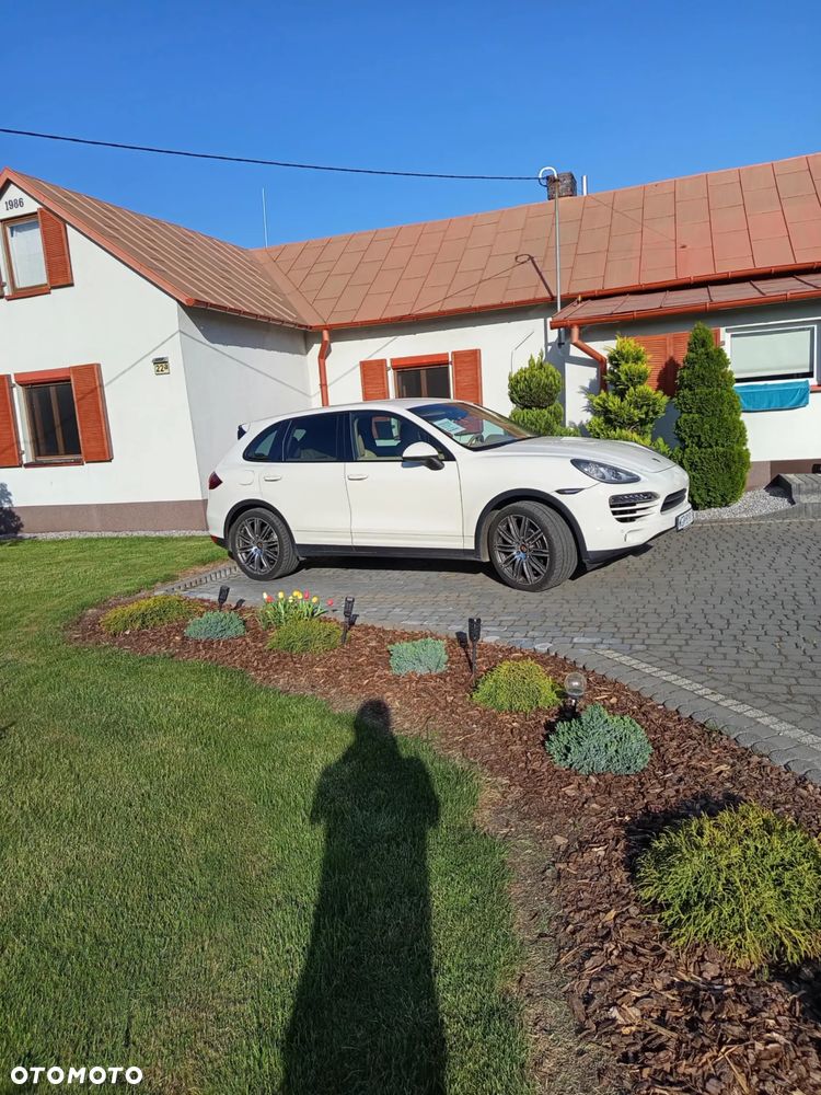 Porsche Cayenne - 3
