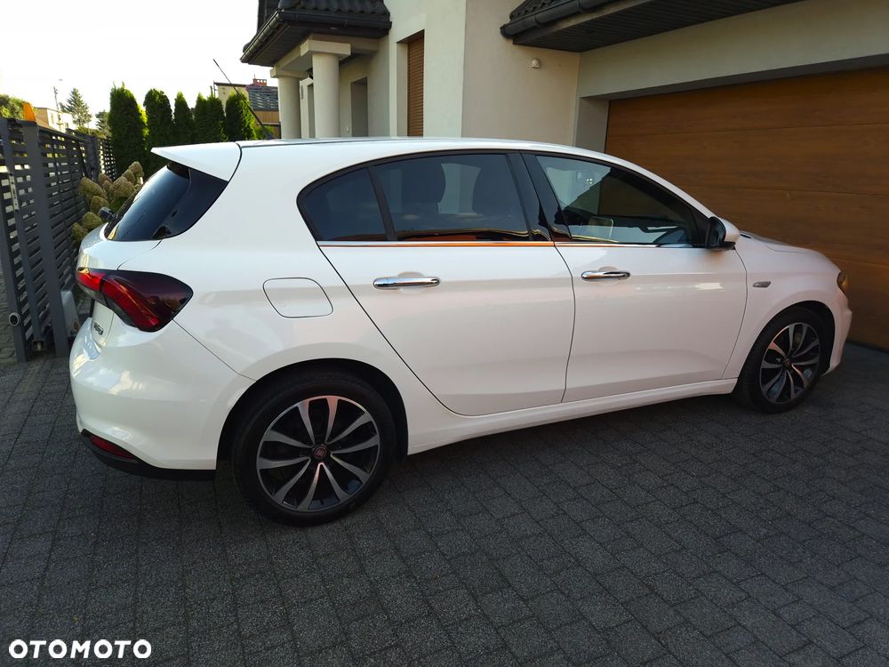 Fiat Tipo 1.4 T-Jet 16v Lounge - 14