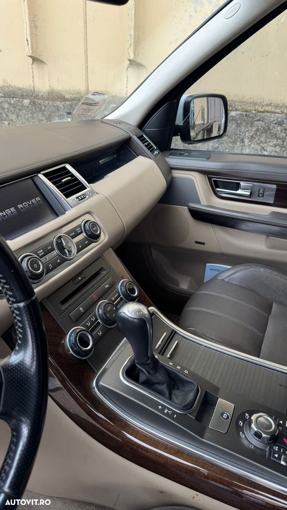 Land Rover Range Rover Sport 3.0 TDV6 HSE - 10