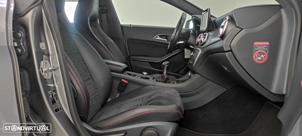 Mercedes-Benz CLA 180 CDI AMG Line - 23