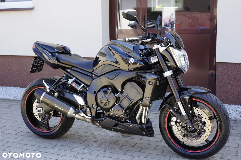 Yamaha FZ - 2