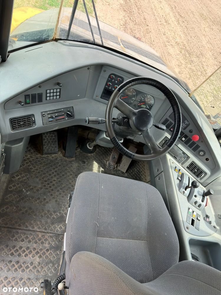 Volvo A40D - 6