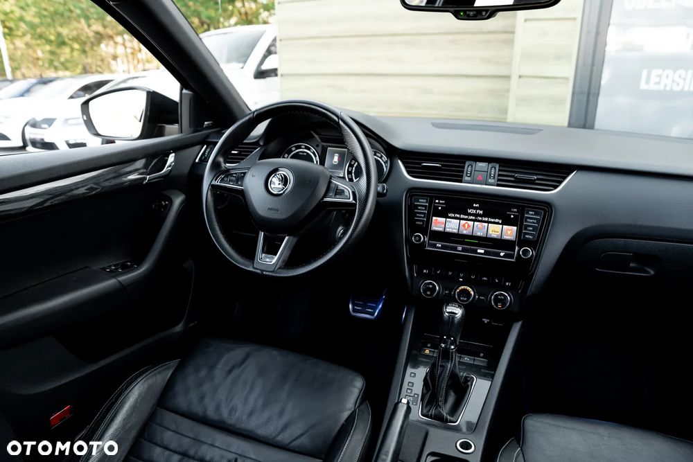Skoda Octavia 2.0 TSI (Green tec) DSG RS - 28