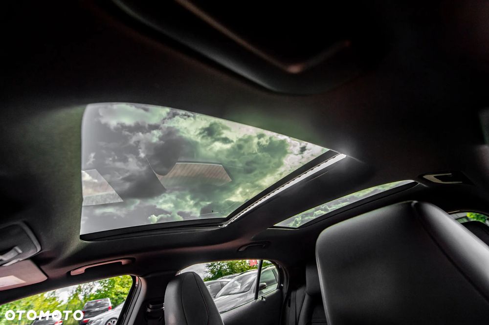 Mercedes-Benz GLA 250 4Matic 7G-DCT AMG Line - 17