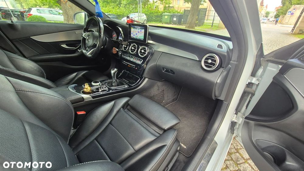 Mercedes-Benz Klasa C 200 (BlueTEC) d AMG Line - 29