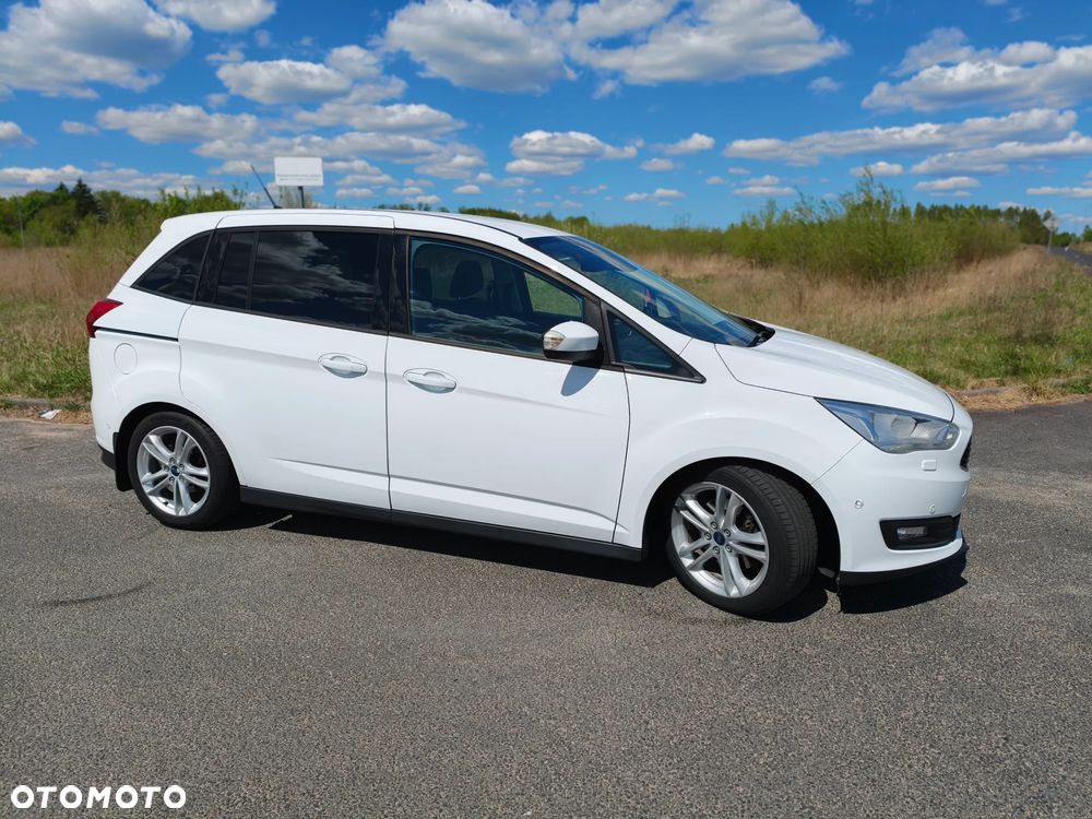 Ford Grand C-MAX - 4