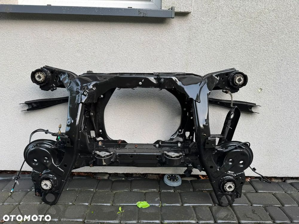 Volvo XC60 Rama pomocnicza SANKI TYLNIE 32268545 - 1
