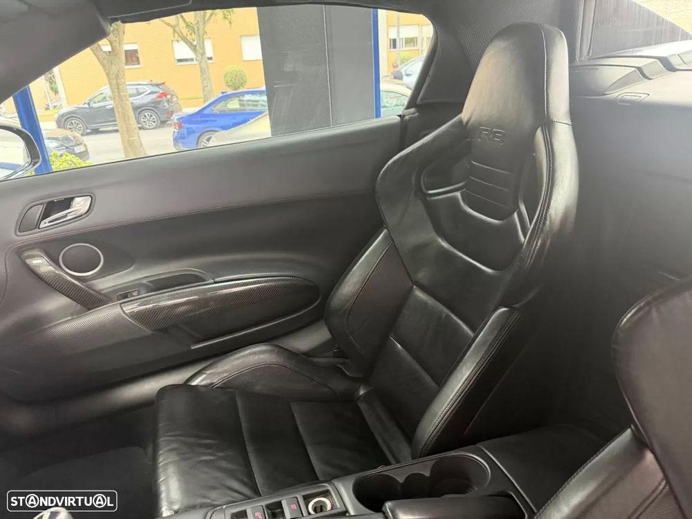 Audi R8 Spyder 5.2 FSi V10 quattro R tronic - 35