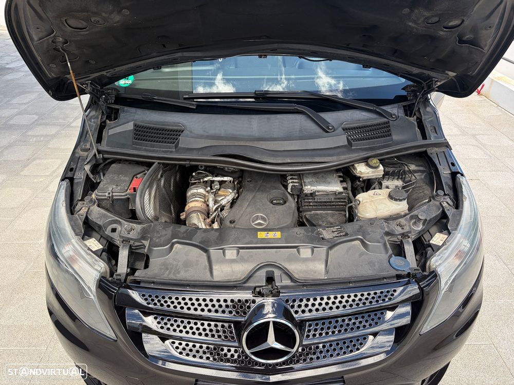 Mercedes-Benz Vito Tourer Extra-Longa Aut. PRO - 32