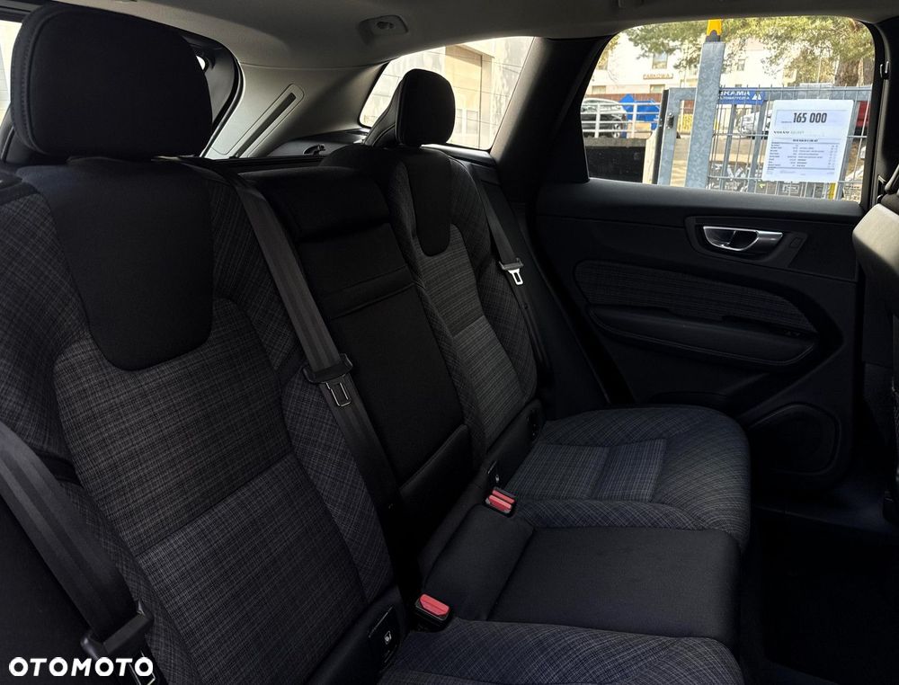 Volvo XC 60 - 25