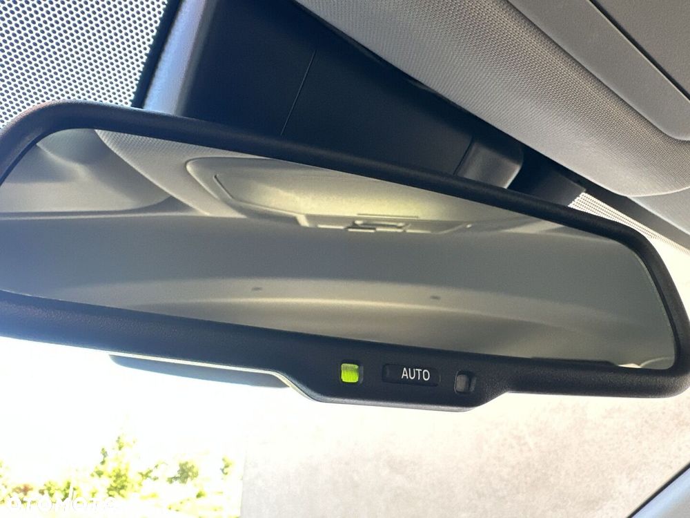 Toyota RAV4 2.5 Hybrid Comfort 4x2 - 31