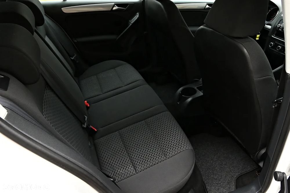 Volkswagen Golf 1.4 Style - 38