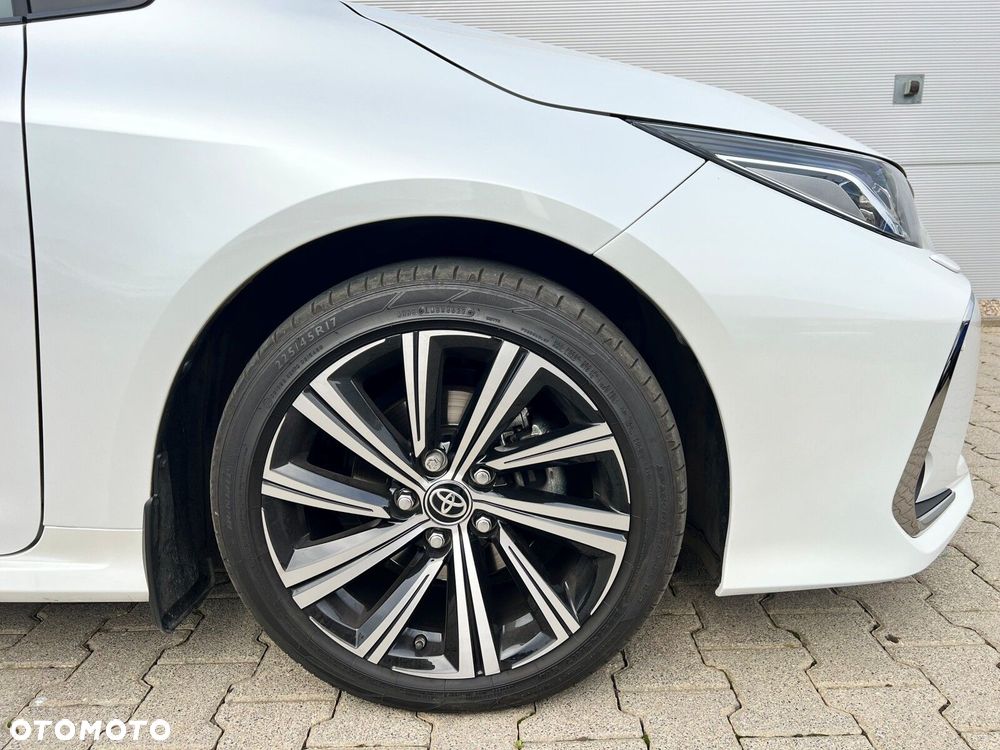 Toyota Corolla - 11
