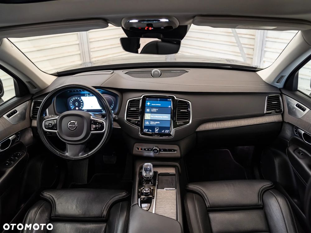 Volvo XC 90 T8 AWD Plug-In Hybrid Inscription 7os - 26