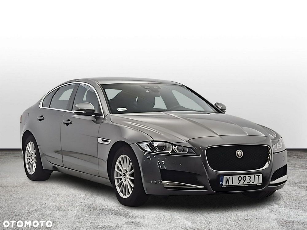 Jaguar XF 2.0 i4D Prestige - 7