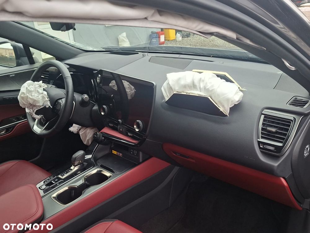 Lexus NX 350h Omotenashi AWD - 15