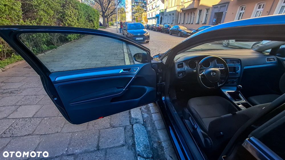 Volkswagen Golf 1.6 TDI BlueMotion Technology Trendline - 15