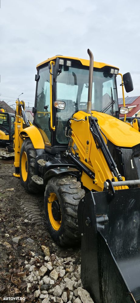 JCB 3cx - 23
