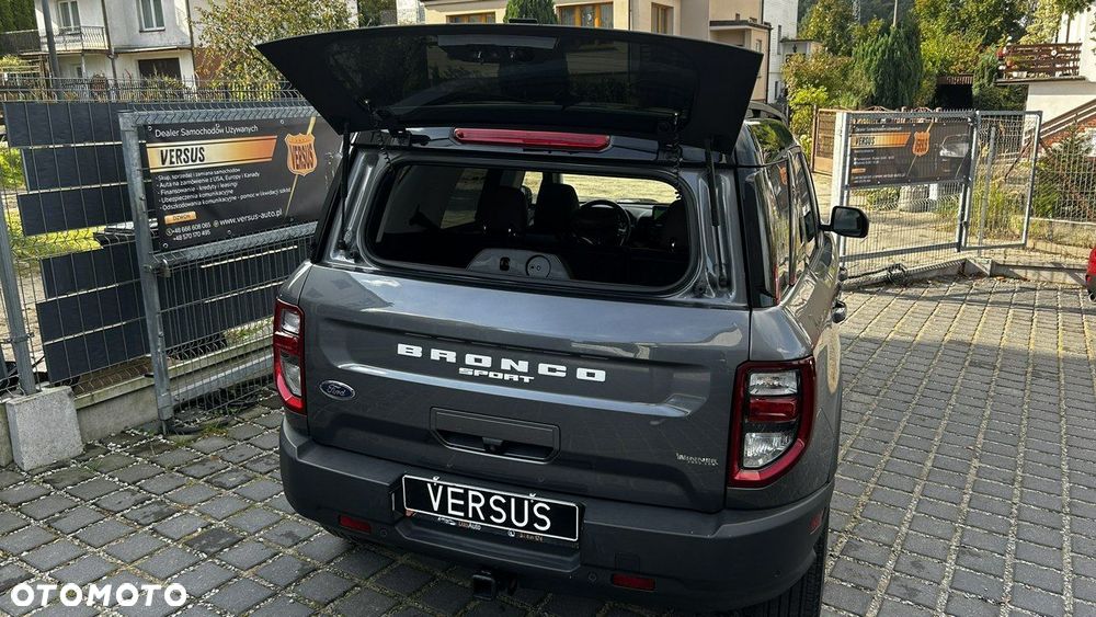 Ford Bronco - 22