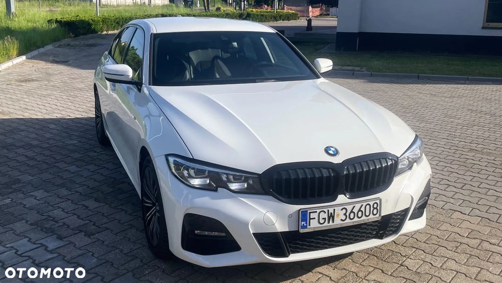 BMW Seria 3 320i xDrive - 1