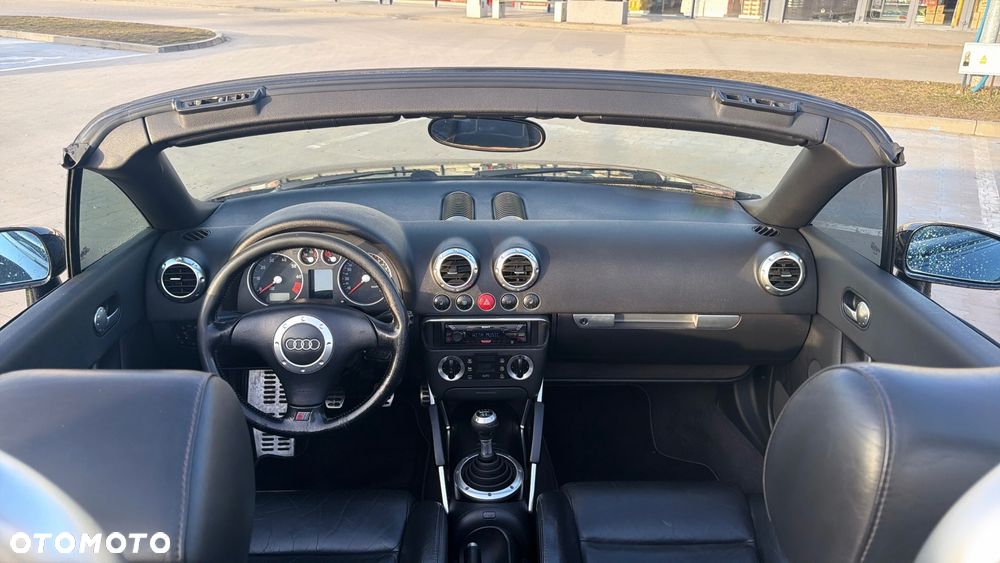 Audi TT Roadster 1.8T - 11