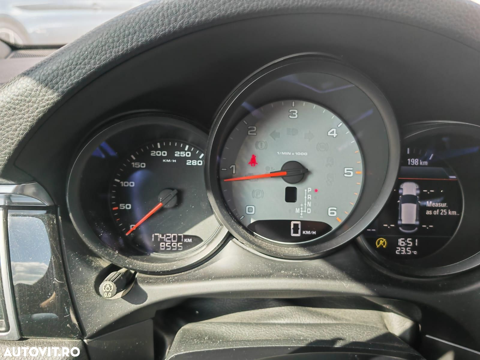 Porsche Macan 3.0 PDK S - 8