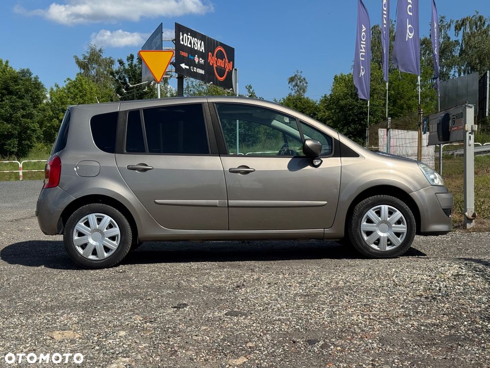 Renault Modus - 13