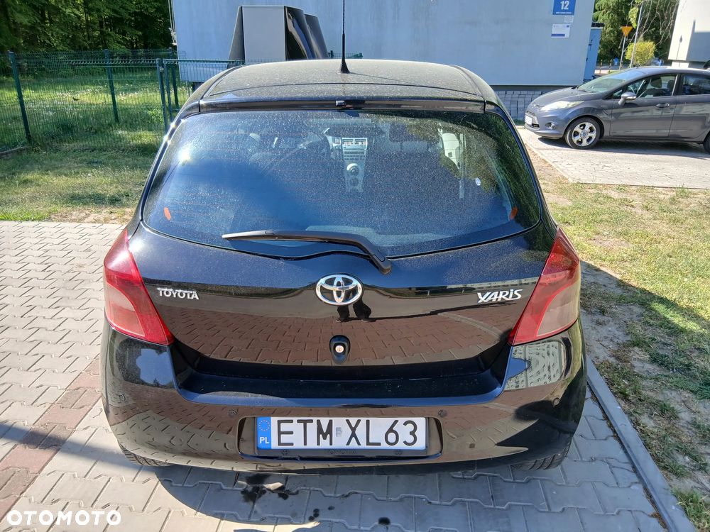 Toyota Yaris 1.3 Luna A/C - 10