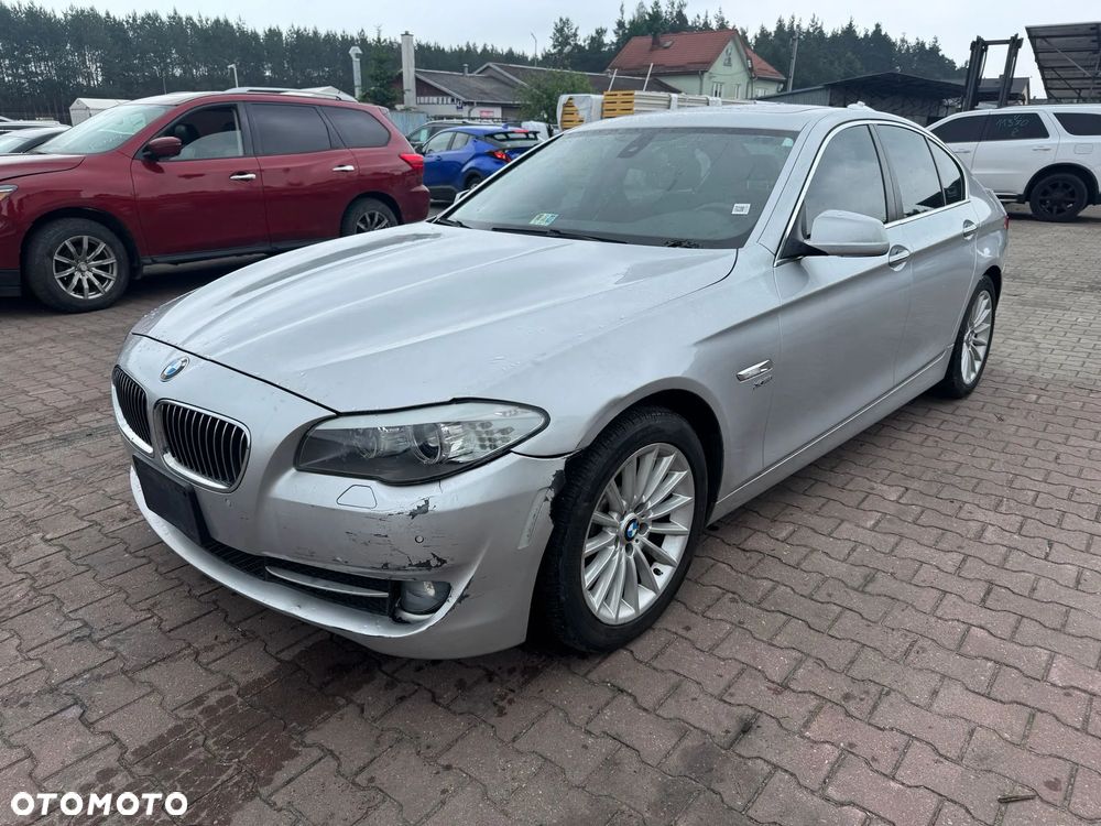 BMW Seria 5 535i - 8