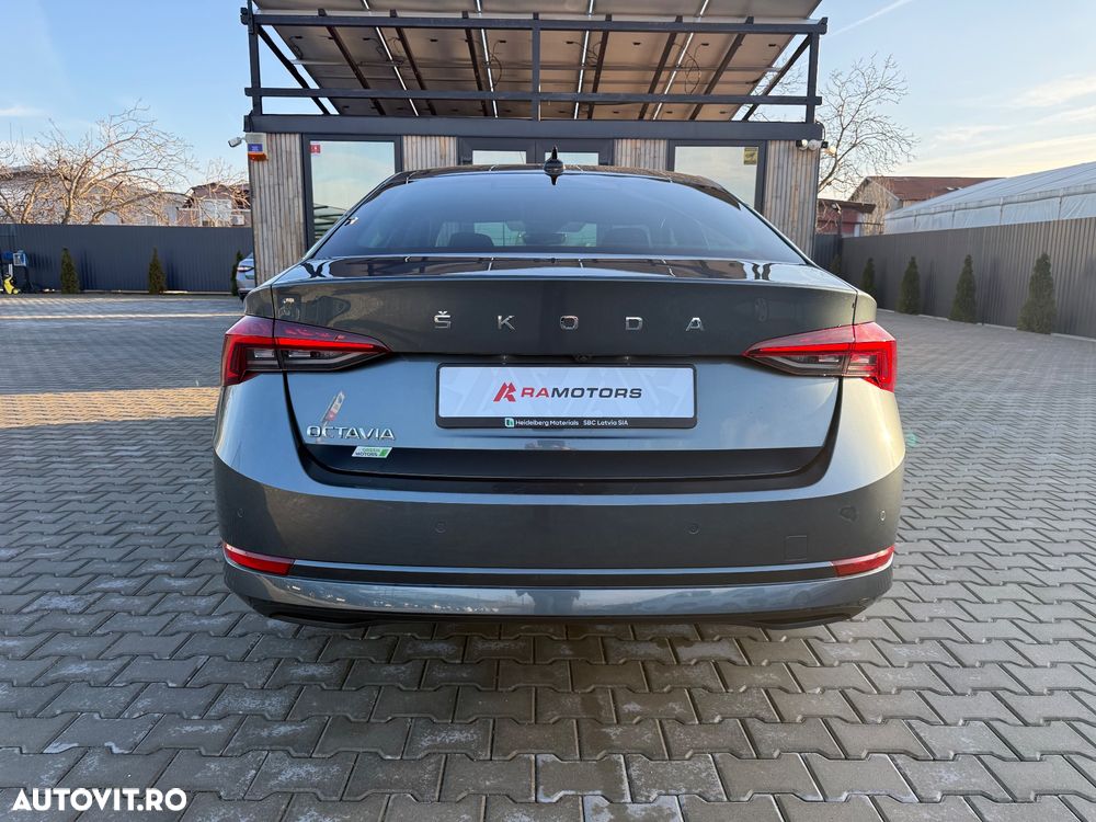 Skoda Octavia 2.0 TDI DSG Ambition - 7