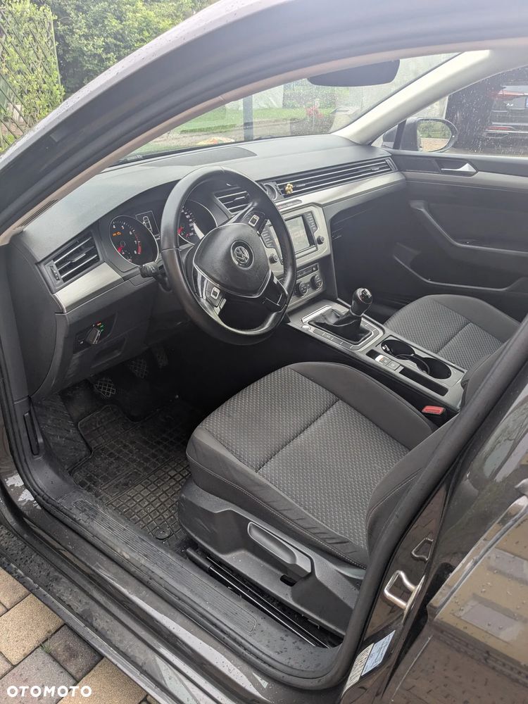 Volkswagen Passat 1.4 TSI BMT Comfortline - 10