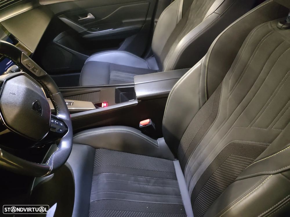 Peugeot 308 SW 1.5 BlueHDi GT EAT8 - 17