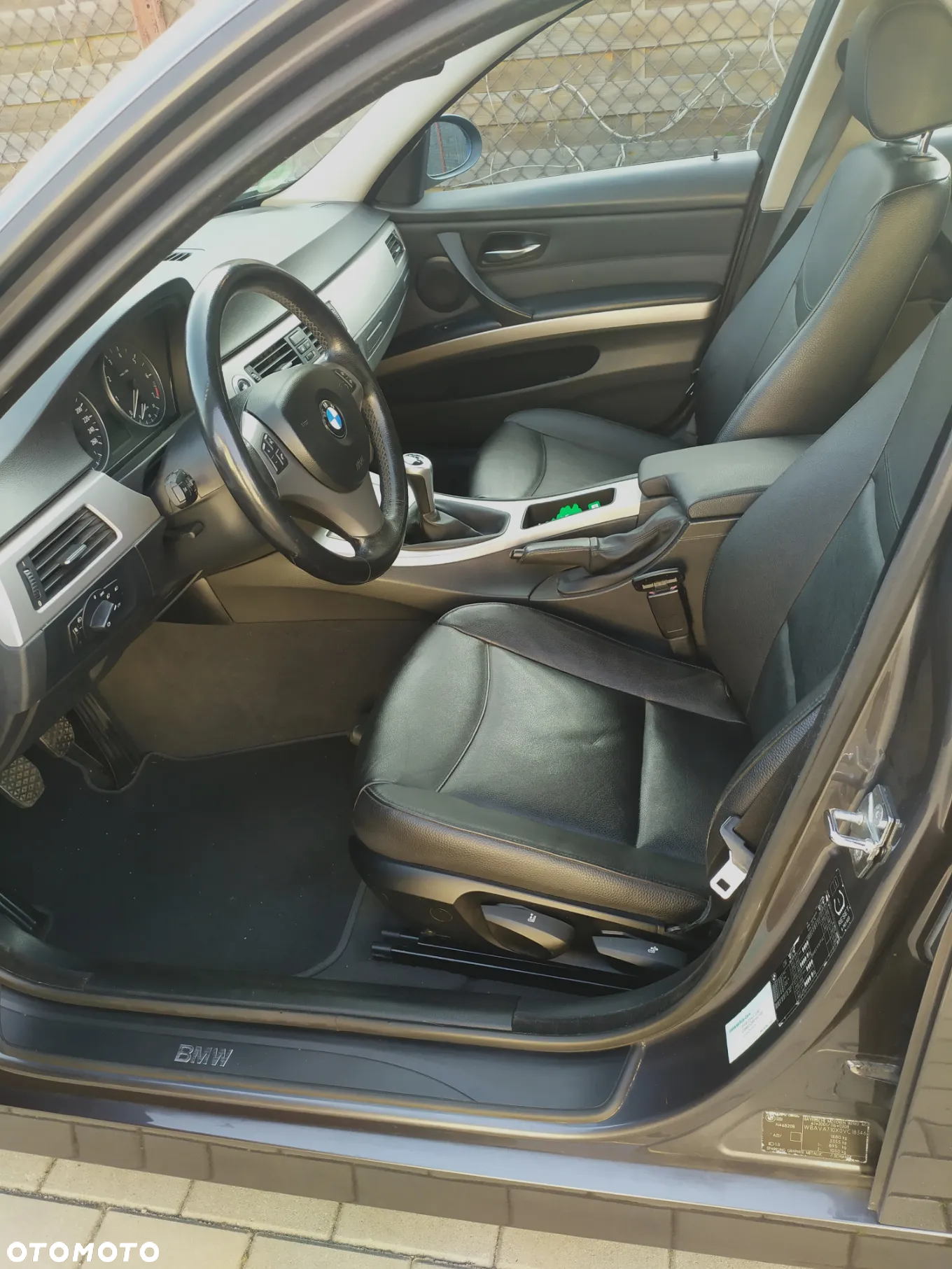 BMW Seria 3 320i - 12